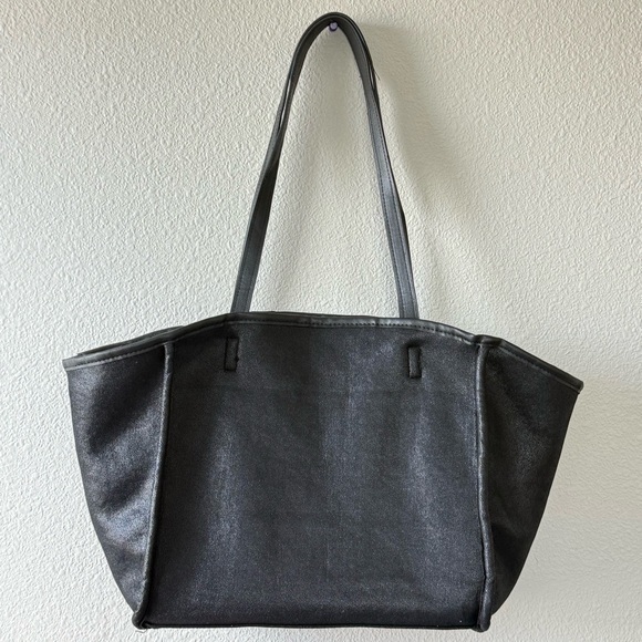 Neiman Marcus Faux Shearling Reversible Vegan Leather Black Tote Bag Luxury - Picture 12 of 15